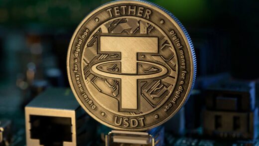 Tether temporarily lost its peg to the US dollar