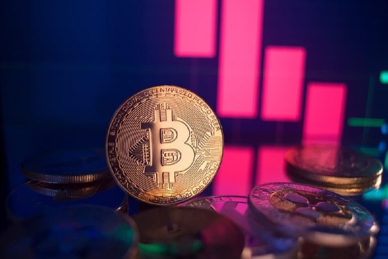 Bitcoin drops to a 10month low as crypto market continues to decline