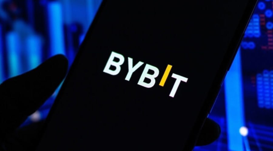 Bybit halts deposits via USD bank transfer, citing partner 'service outages'